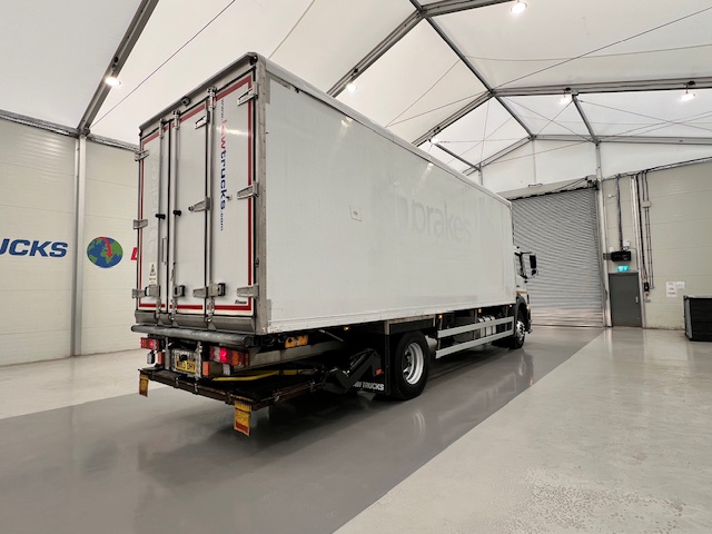 Mercedes Axor 1824 Day Cab Fridge Box