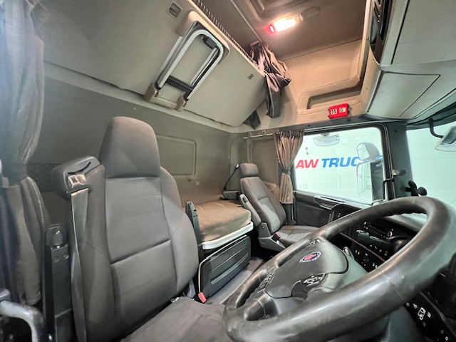 Scania R450 6×2 Midlift Topline Tractor Unit