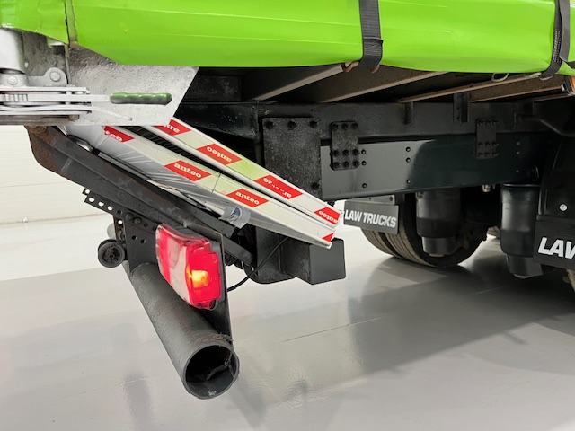 Scania P280 6×2 10 Tyre Rear Lift Curtainsider