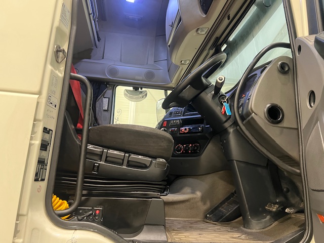 DAF XF 510 6×2 Midlift Tractor Unit