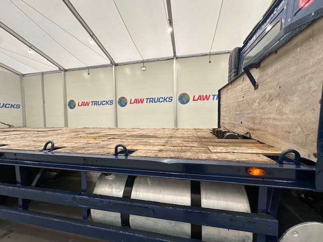 Volvo FM12 340 Rear Lift Sleeper Beavertail