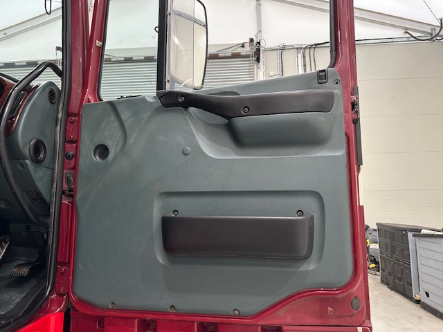 DAF XF95 480 6×2 Midlift Tractor Unit Manual