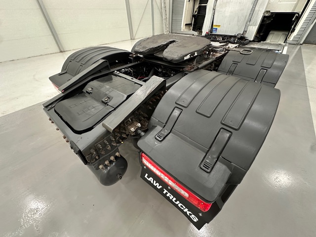 Volvo FH 500 6×2 Midlift Tractor Unit PTO