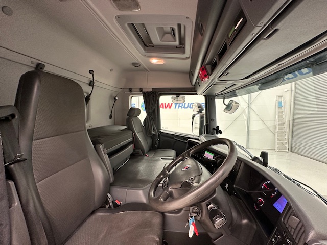 Scania P250 4×2 Sleeper Cab Box Van