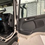 Scania P230 4×2 Sleeper Cab Curtainsider Manual - thumbnail