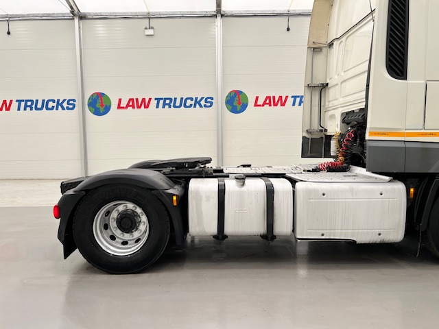 DAF XF 460 4×2 Super Space Cab Tractor Unit
