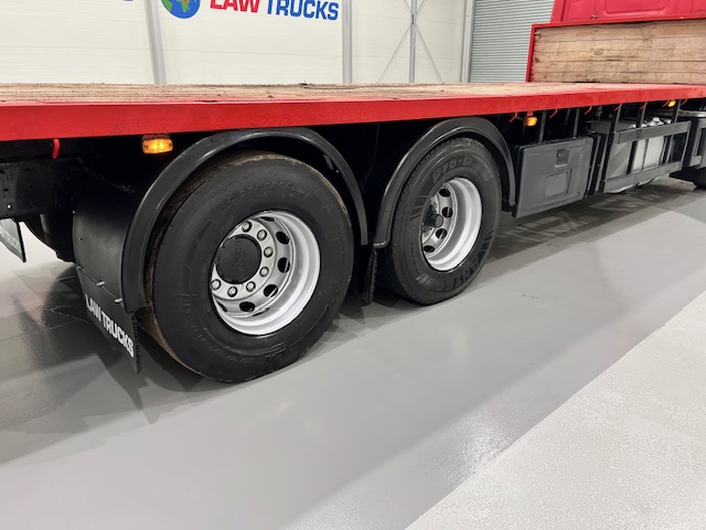 Scania P320 6×2 10 Tyre Rear Lift Flatbed