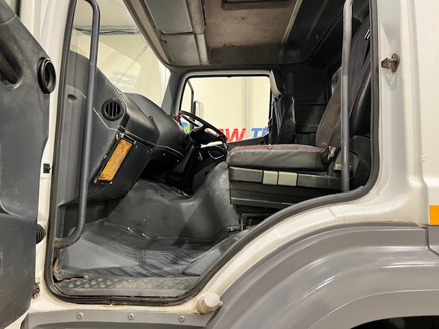 Mercedes Atego 2628 6×4 Day Cab Vacuum Tanker