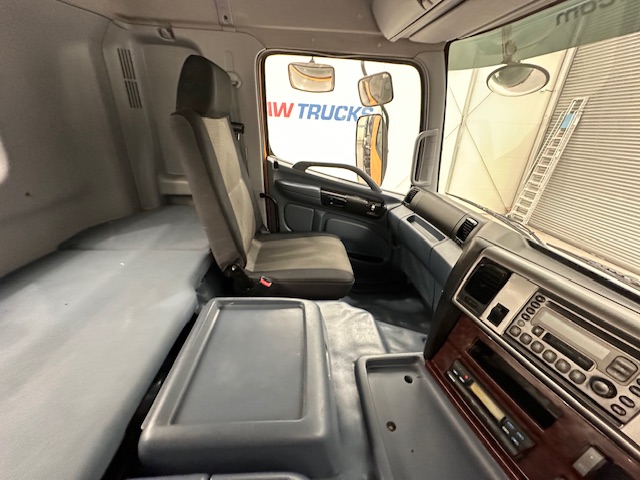 Hino 700 3241 8×4 Cement Mixer