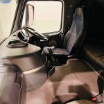 Volvo FM9 260 10 Tyre Sleeper Cab Curtainsider - thumbnail