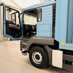 MAN TGS 26.360 6×2 Sleeper Cab Box Van - thumbnail