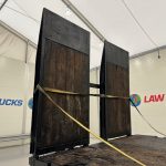 Scania 114 340 6×2 Rear Lift Day Cab Beavertail - thumbnail
