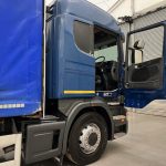 Scania G440 6×2 10 Tyre Sleeper Cab Curtainsider - thumbnail