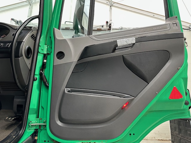 DAF CF 370 6×4 Day Cab Concrete Mixer