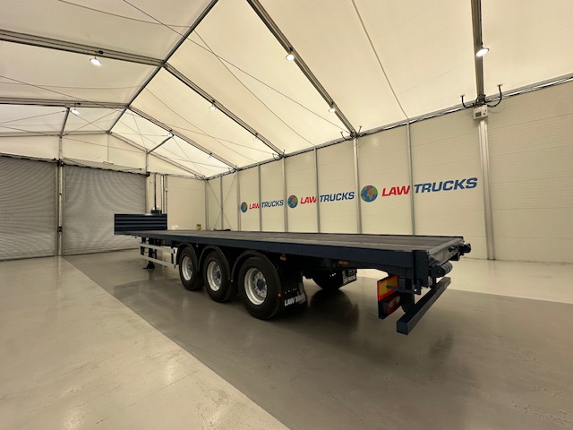 Concept Tri Axle Flatbed Trailer