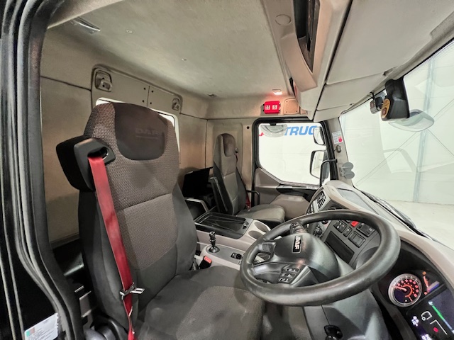 DAF LF 260 4×2 Rest Cab Tractor Unit