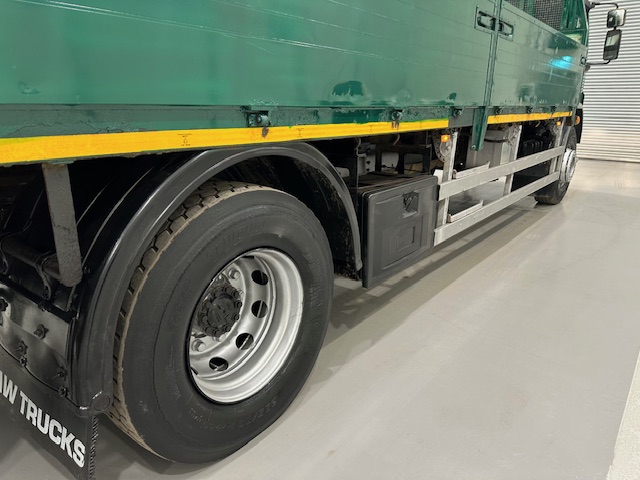 DAF LF55 220 Day Cab Dropside Crane