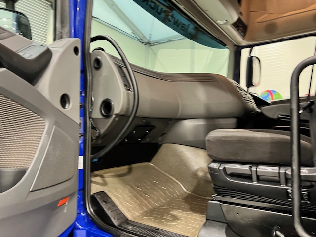 DAF XF 510 6×2 Midlift Tractor Unit