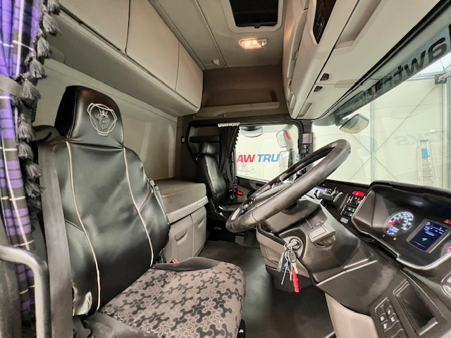 Scania S450 6×2 Midlift Highline Tractor Unit