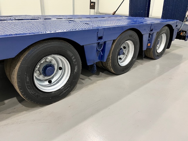 Nooteboom OSD 41 Tri Axle Stepframe Lowloader