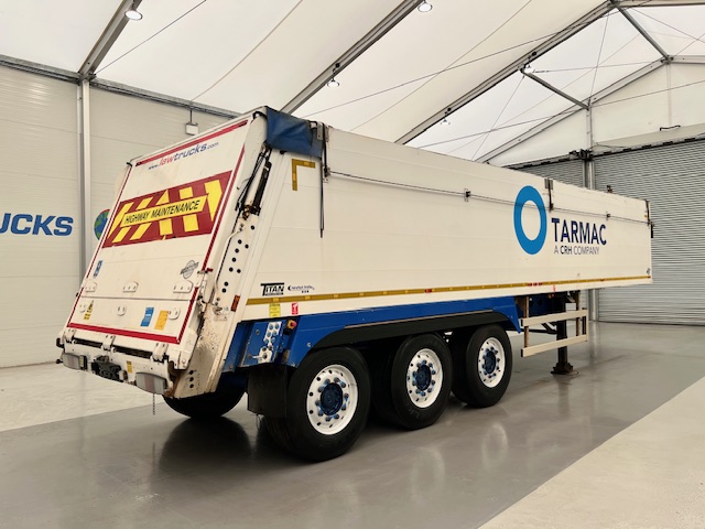 Titan Thinwall V Walking Floor Aggregate Trailer