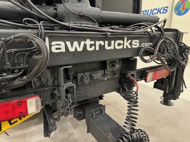 Scania R420 6×2 Rear Lift Brick Grab Drawbar
