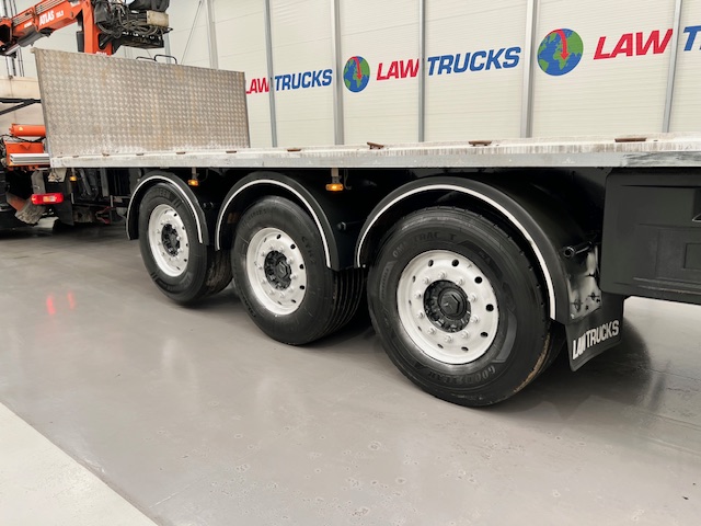 Volvo FM 450 Dropside Brick Grab Drawbar
