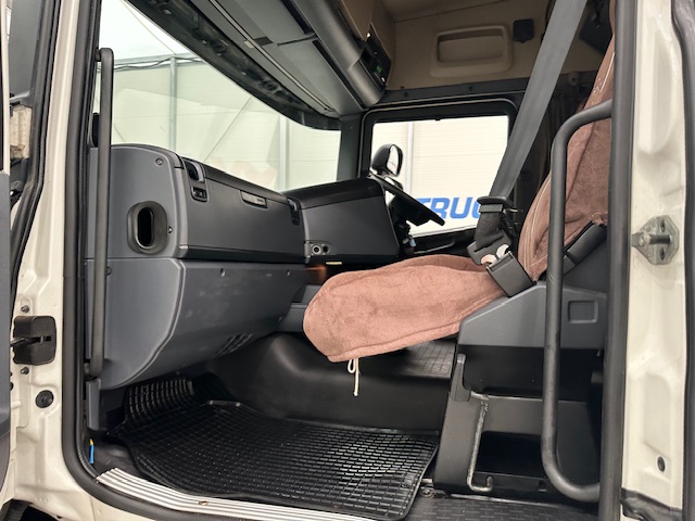 Scania R450 6×2 Rear Lift Highline Tractor Unit PTO