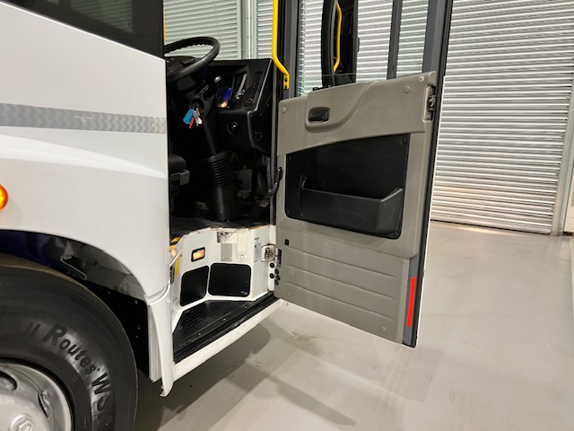 Mercedes Econic 2630 6×2 Refuse Bin Lorry
