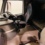 Volvo FM9 260 10 Tyre Sleeper Cab Curtainsider - thumbnail