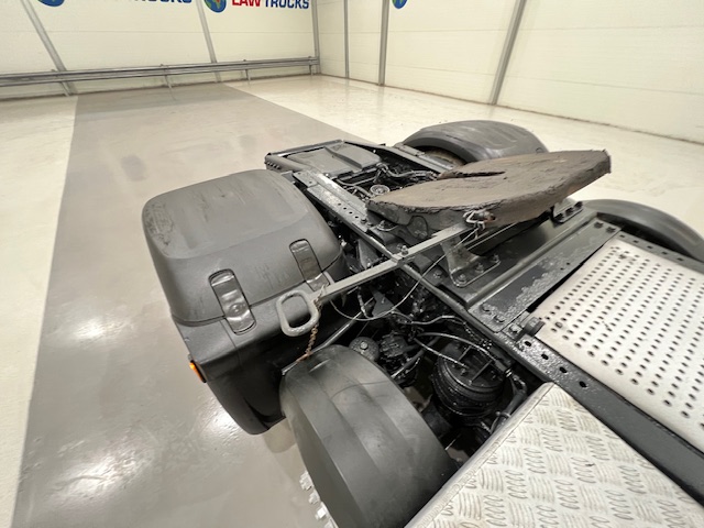 DAF XF 510 6×2 Midlift Tractor Unit Manual