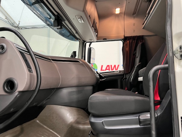 DAF XF 480 6×2 Midlift Tractor Unit