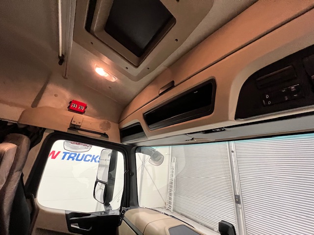 Mercedes Actros 2545 6×2 Midlift Tractor Unit