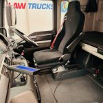 MAN TGM 18.250 Sleeper Cab Curtainsider - thumbnail