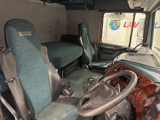 DAF XF95 480 6×2 Midlift Tractor Unit Manual