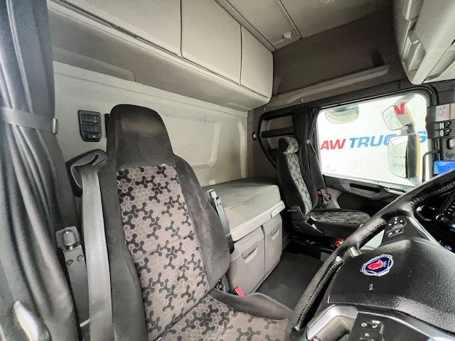 Scania S450 6×2 Midlift Highline Tractor Unit