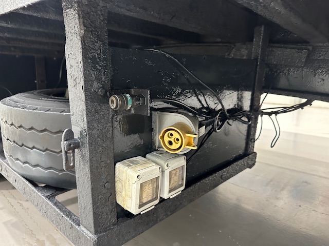Don Bur Tandem Axle Caravan Carrier Lowloader