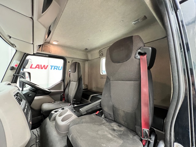 DAF LF 260 4×2 Rest Cab Tractor Unit