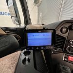 Mercedes Actros 1824 4×2 Sleeper Cab Curtainsider - thumbnail