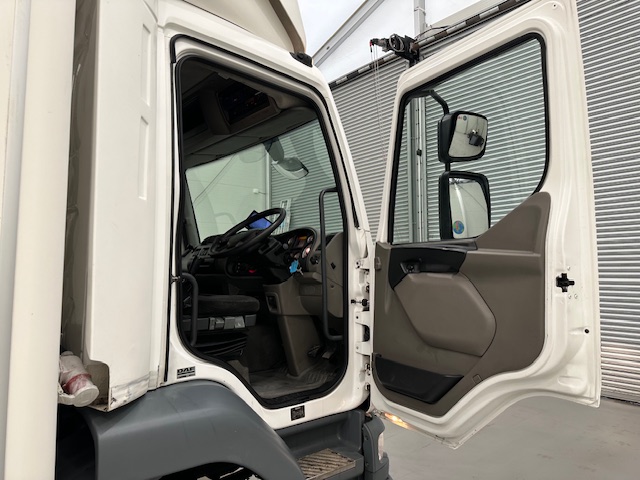 DAF  LF55 220 Day Cab Fridge Box