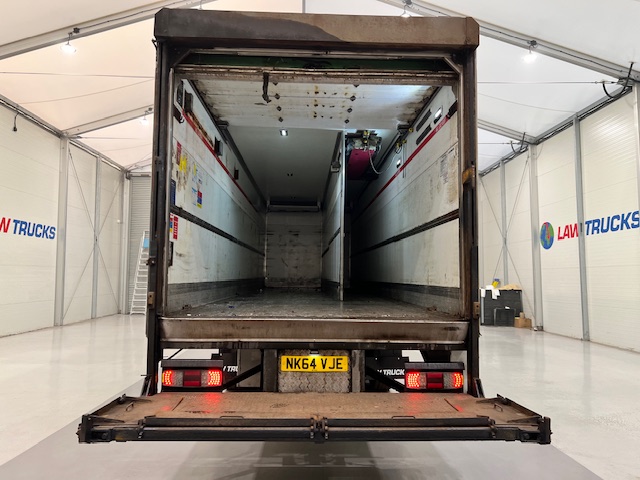Scania P280 6×2 Rear Lift Day Cab Fridge Box
