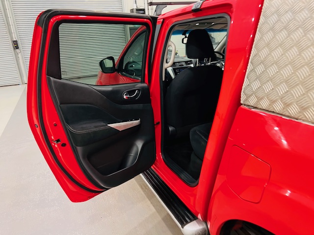 Nissan Navara 2.3 DCI 4×4 Acenta Pick Up Auto