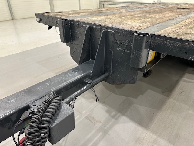 Scania R420 6×2 Rear Lift Brick Grab Drawbar