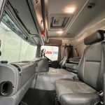 Scania P230 4×2 Sleeper Cab Curtainsider - thumbnail