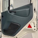 DAF CF65 220 Sleeper Cab Curtainsider Manual - thumbnail