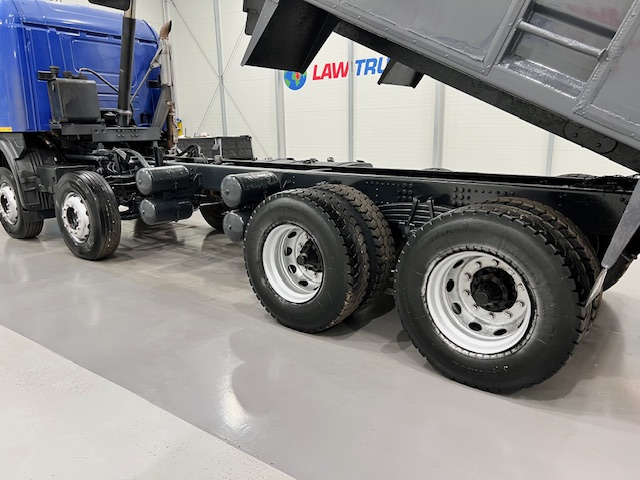 Scania P370 8×4 Sleeper Cab Tipper Manual