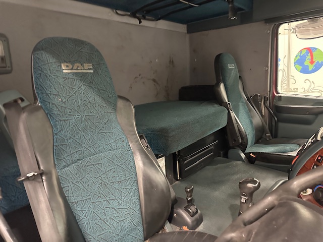 DAF XF95 480 6×2 Midlift Tractor Unit Manual