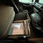Scania R450 6×2 Midlift Tractor Unit - thumbnail