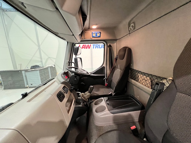 Renault Midlum 190 Day Cab Box Van