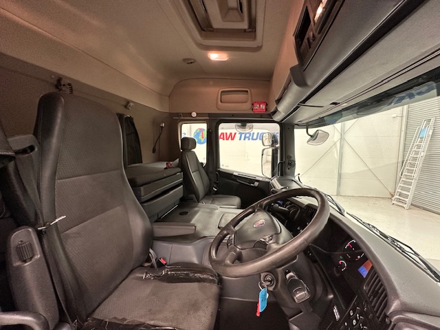 Scania P280 4×2 Sleeper Cab Box Van